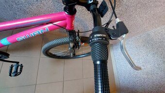 Dievčenský bycikel 24" - 8