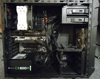 PC CORSAIR, Intel i5-7600K@3,8GHz,GTX 1060, 16GB DDR3, 3xSSD - 8