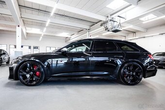 Audi RS6 Avant - 8
