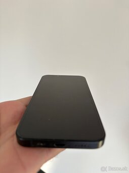 Apple iPhone 13 512GB Black - 8