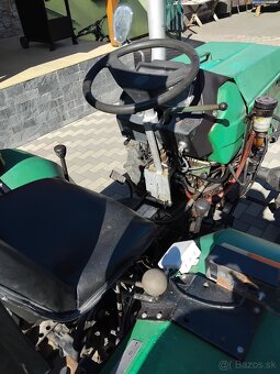 Traktor UTB 200 DT 4x4 - 8