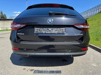 Škoda Superb combi 2.0 TDI DSG STYLE - 8