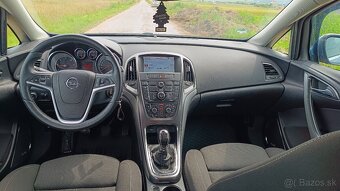 Opel Astra J Sports tourer 2.0 CDTI INNOVATION - 8