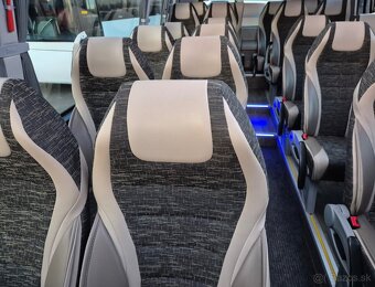 Rok 2019 - XXL IVECO DAILY Indcar Wing - 8