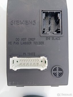 riadiaca jednotka centralu s kľúčom Renault Thália rok 2011 - 8