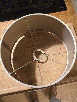 úplne nové tienidlo na lampu z kvalitného materiálu - 8