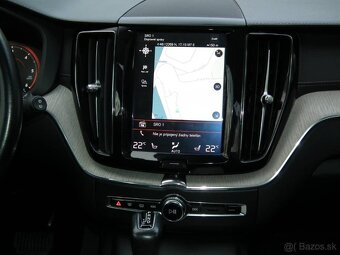 Volvo XC60 Inscription - 8