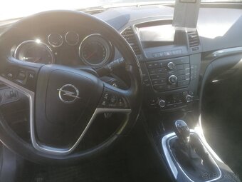 Opel insignia - 8