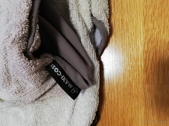 Autosedačka Maxi-Cosi RodiFix 15-36kg - 8