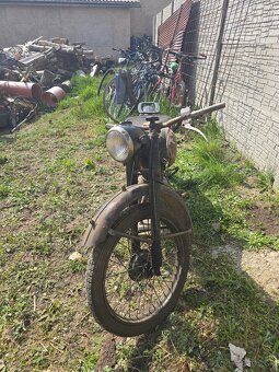 ČZ 125T - 8