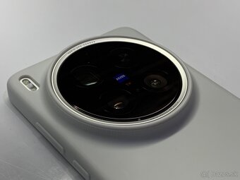 Vivo x200 Ultra 16/512 - 8