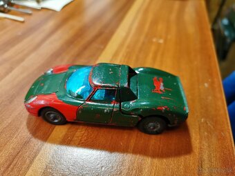 Corgi toys Ferrari Berlinetta - 8