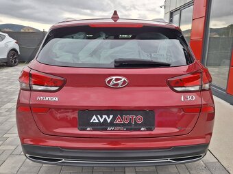Hyundai i30 CW 1.5 T-GDi mHEV DCT Family, Pôvodný lak, SR - 8