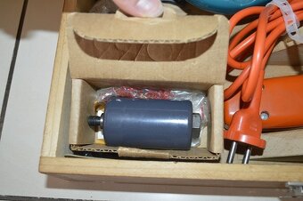 predam - originalna suprava Black and Decker - 8