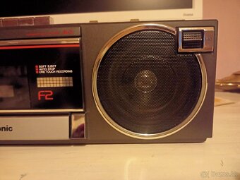 Rádiomagnetofón - 8