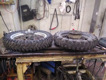 Zadné koleso R18 Yamaha Tenere 660 - 8