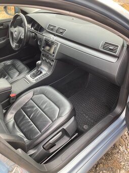 Volkswagen Passat Variant 2.0 TDI 4Motion DSG - 8