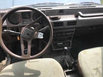 Mitsubishi Pajero 1 4x4 - 8