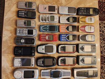 Nokia - 8