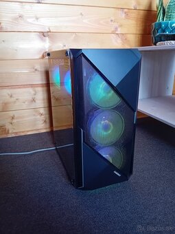 hráčske PC v cene 590e s ryzen 5 16GB a RX 6800XT 16GB - 8