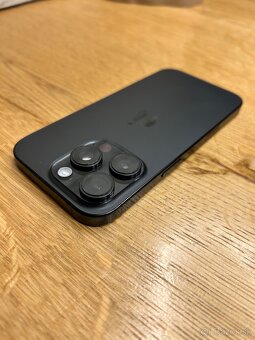 iPhone 16 Pro 128GB - 8