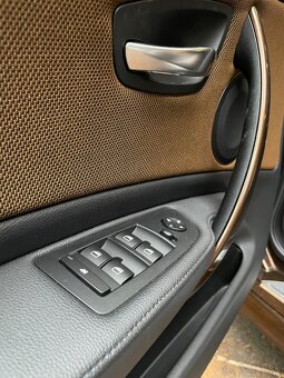 Predám BMW e87 118d - 8