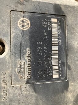 Škoda Felicia 1.3 jednotka ABS - 8