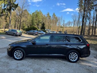 Volkswagen Passat Variant 2.0 TDI EVO Elegance DSG - 8