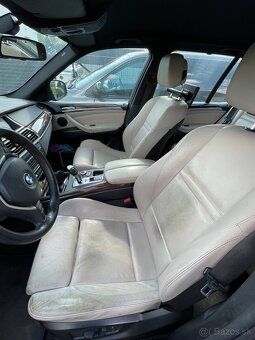 BMW X5 xDrive30d 2012 180kW - 8