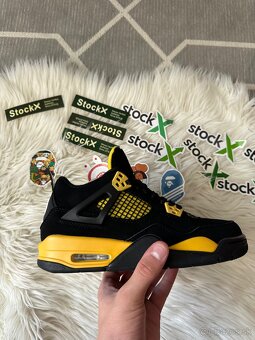 Jordan 4 - 8