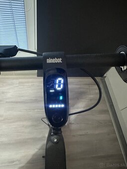 Ninebot Kickscooter F2 - 8