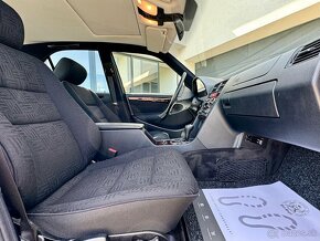 Predám Mercedes C 180 W202 automat, 53.000km - 8