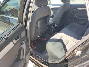 Audi A4 b8 - 8
