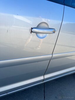 volkswagen touran 1.9 TDi - 8