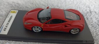 Predám model Ferrari 488 GTB 1:43 Looksmart - 8