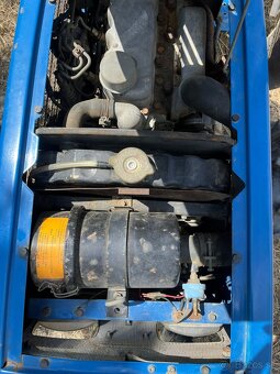 ISEKI TU 2100 - 8
