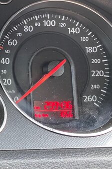 VW Passat 2.0 TDi 103kw, Centrálne zamykanie - 8