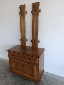 Rustikální botník, věšáky, předsíňový set, masív - 8