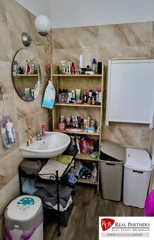 REB.SK Predaj 3i bytu s pozemkom, 2x parking v cene Bratisla - 8