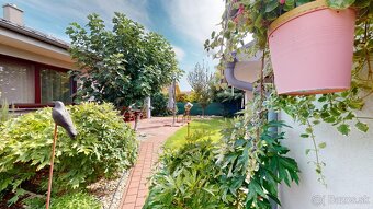 Senec - 4izb. bungalov s garážou, pozemkom 564 m2 - 8