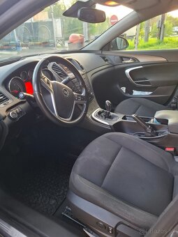 Predám Opel Insignia 2.0 CDTI r. v. 2011 - 8