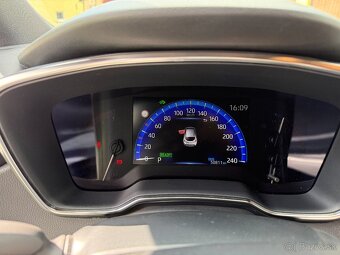 Toyota Corolla 1.8 hybrid - 8