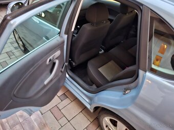 Seat Ibiza III 1.4l (6L) 63kw 2008 - 8