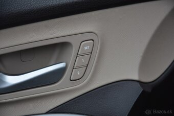 Hyundai Grand Santa Fe 2.2 SR voz, 7 miest, Automat - 8