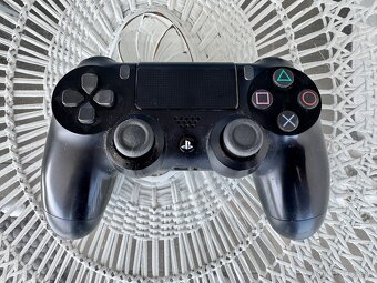 Playstation 4 Slim, 1 Ovládač, Nabíjačka, 2 Hry - 8