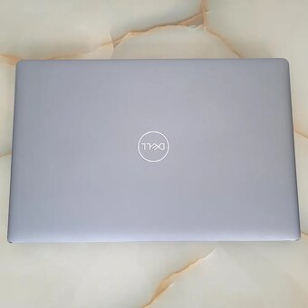 Dell Latitude 5520 i5-1135G7 32GB 500GB NVMe - 8