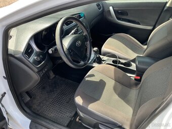 Kia ceed rok výroby 2013 - 8