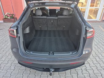 Tesla Model Y Long Range 378kW (ODPOČET DPH) - 8