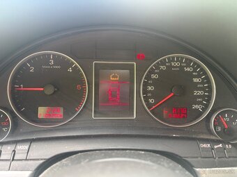 Audi A4 - 8