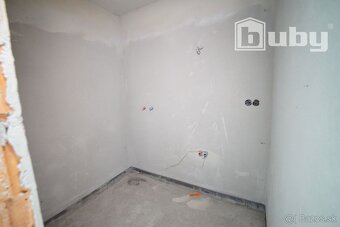 Byty Ruppelddtova:  na predaj 3 izbový byt č. IB_1D, v novos - 8